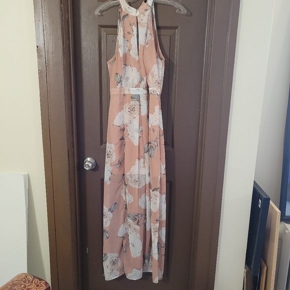 Dynamite peach floral lightweight halter neck lined slit front maxi dress - Picture 5 of 14
